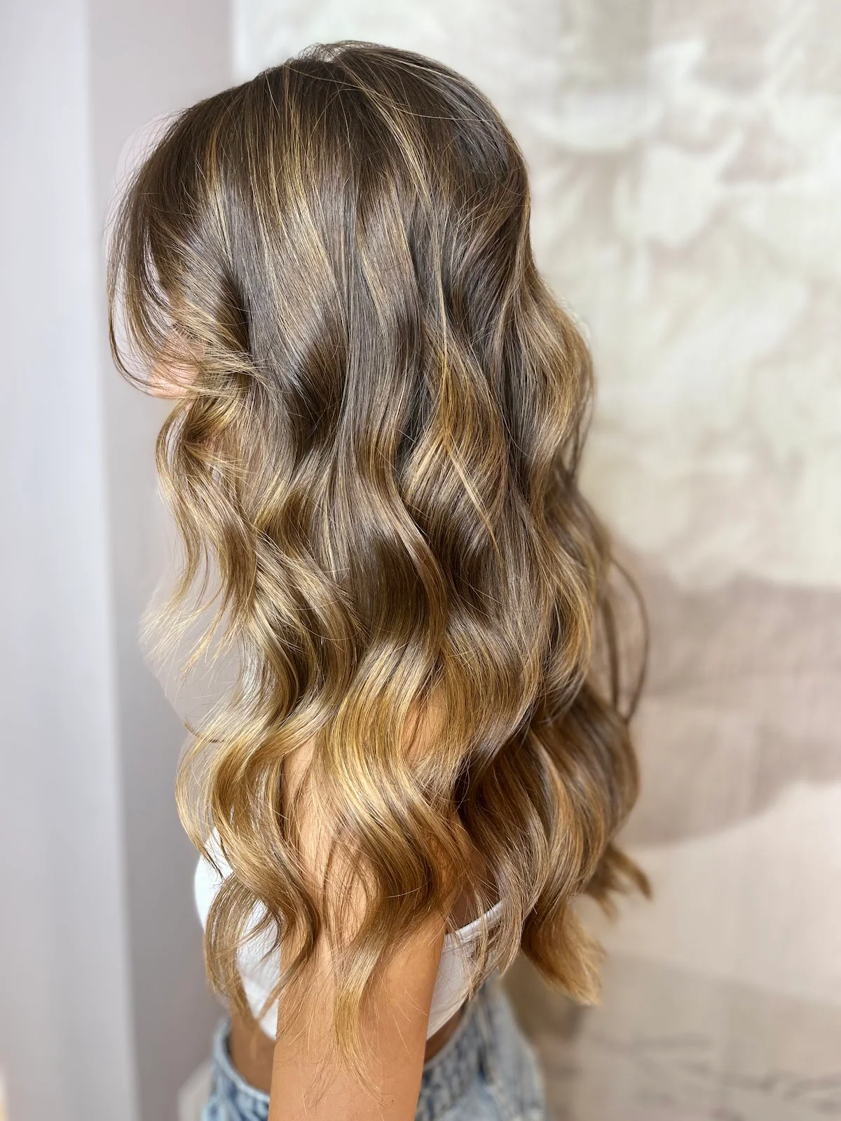 Dimensional blonde hair after a colour project